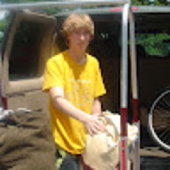 Meet your Posher, Travis - Picture 1 of 1